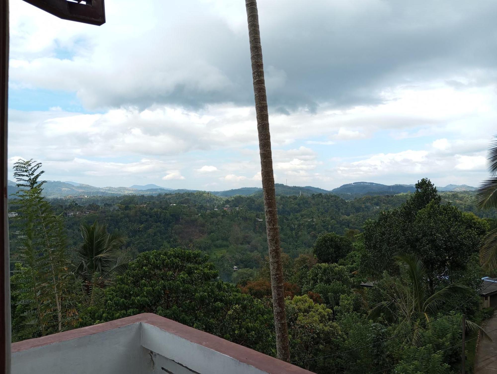 Mountain Bliss Villa Peradeniya Ruang foto